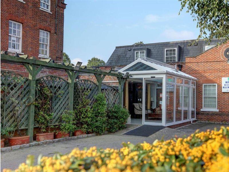 Baylis House Hotel Slough Exterior photo